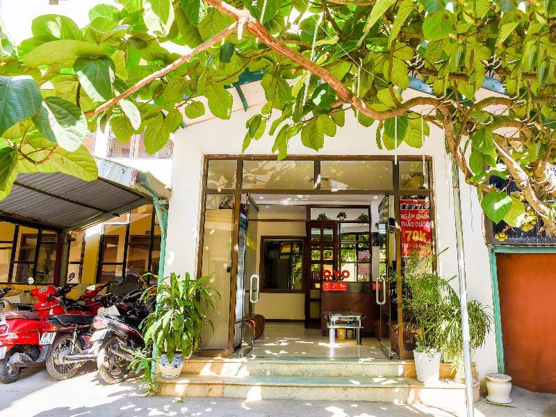 Khach San Giao Thong Ξενοδοχείο Ανόι Εξωτερικό φωτογραφία